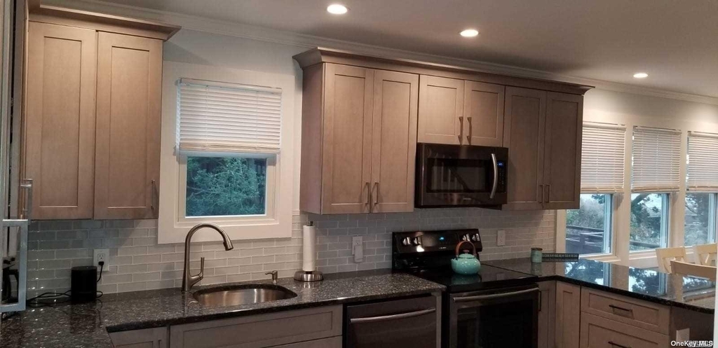 7 Crescent Walk - Photo 2