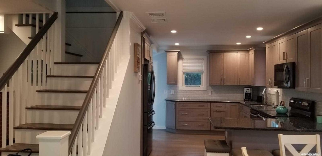 7 Crescent Walk - Photo 3