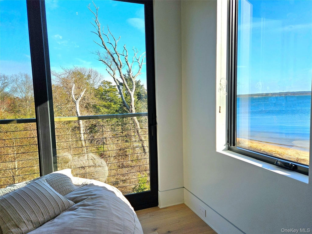 599 Peconic Bay Boulevard - Photo 35