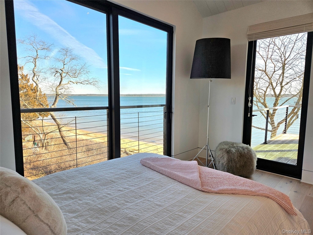 599 Peconic Bay Boulevard - Photo 31