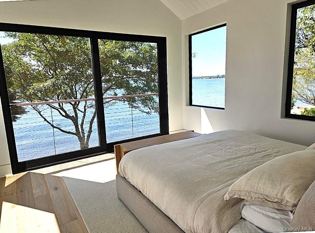 599 Peconic Bay Boulevard - Photo 24