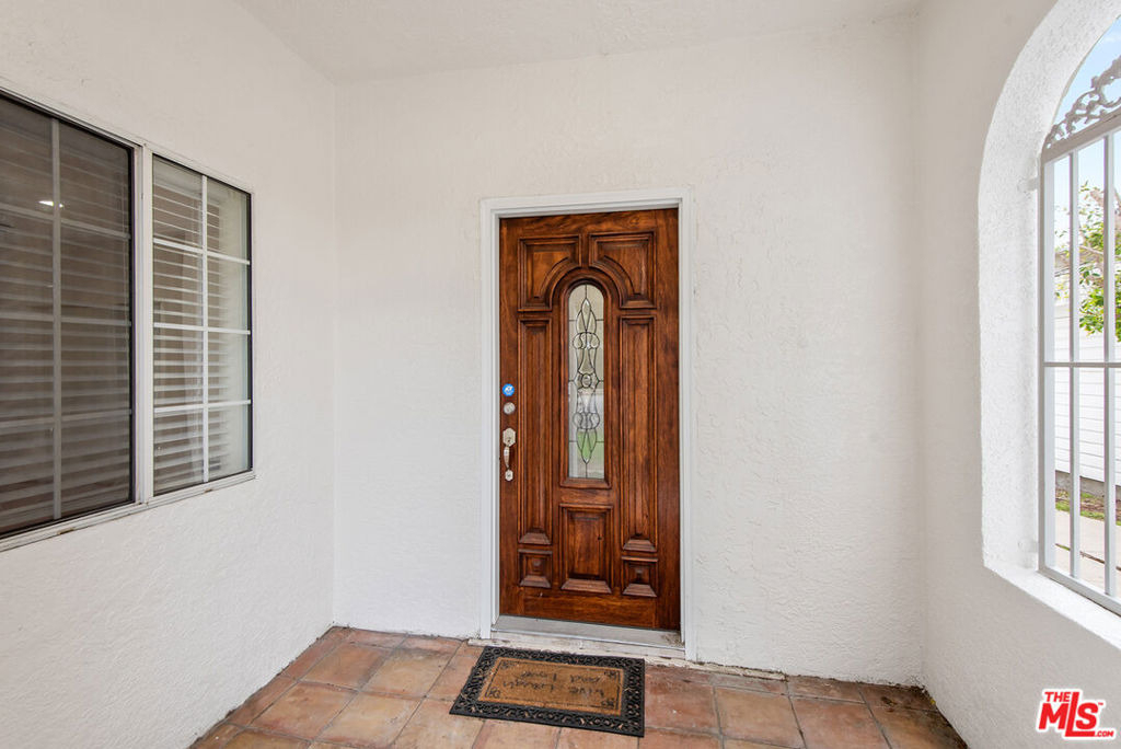 4090 Leeward Avenue - Photo 12