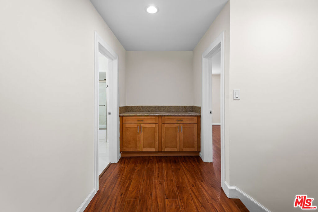 4090 Leeward Avenue - Photo 24
