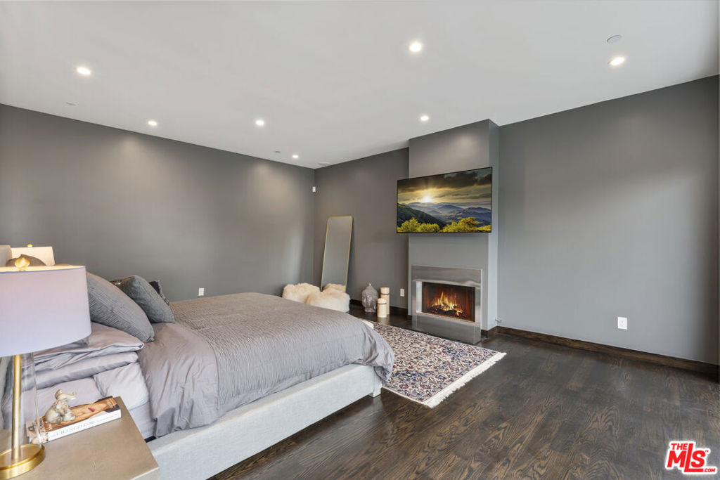 6459 Rodgerton Drive - Photo 42