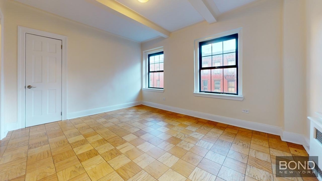 Christopher Street - Photo 8