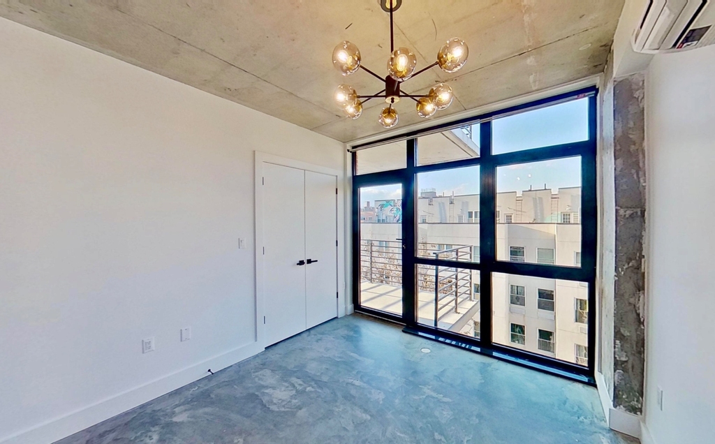 Montrose Ave & Lorimer St - Photo 11