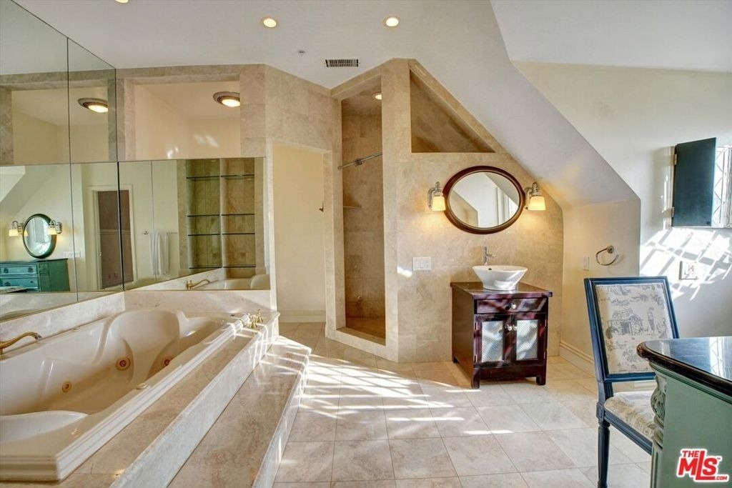 5805 Foxview Drive - Photo 29