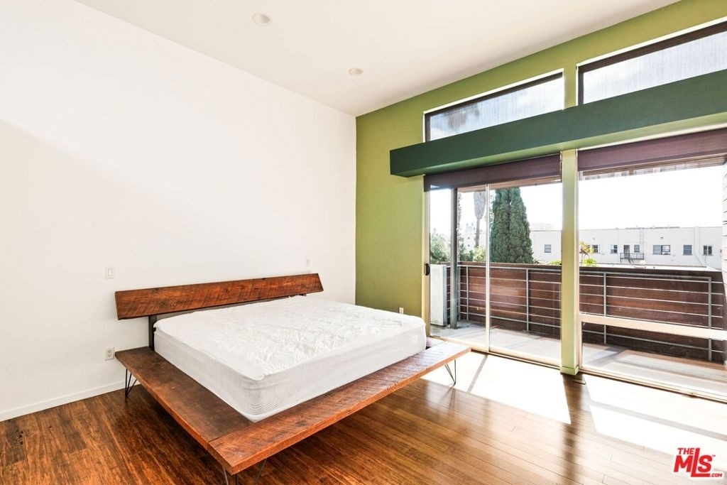 333 S Wilton Place - Photo 15