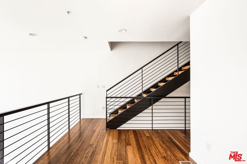 333 S Wilton Place - Photo 12