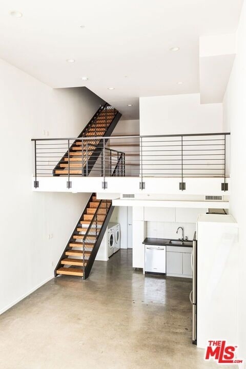 333 S Wilton Place - Photo 6