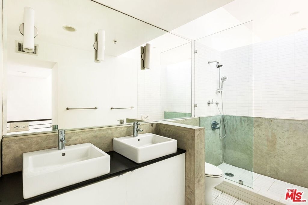 333 S Wilton Place - Photo 16