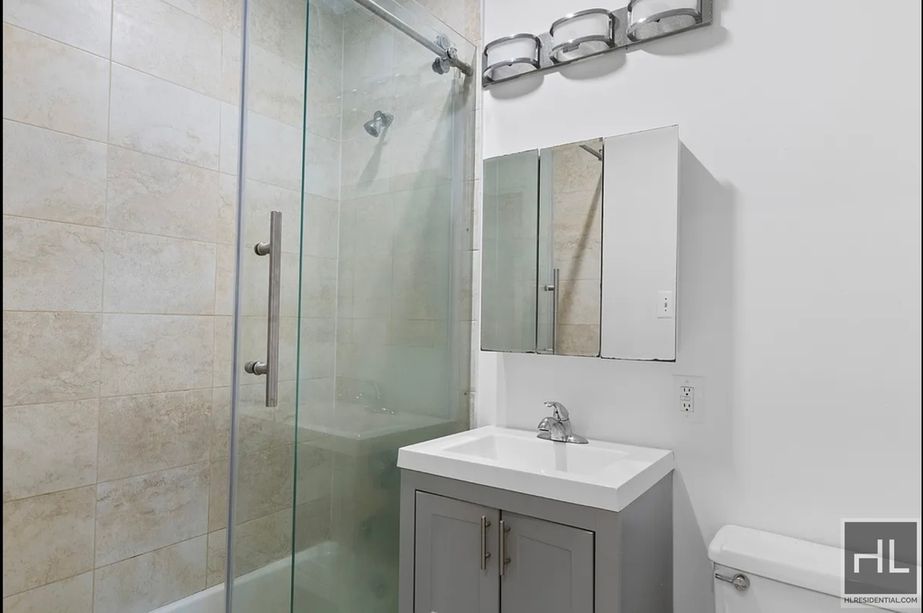 East 37th Street - Photo 6