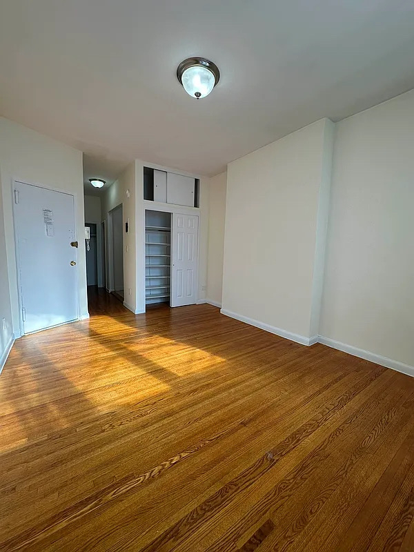 303 East 90th Street - Photo 1