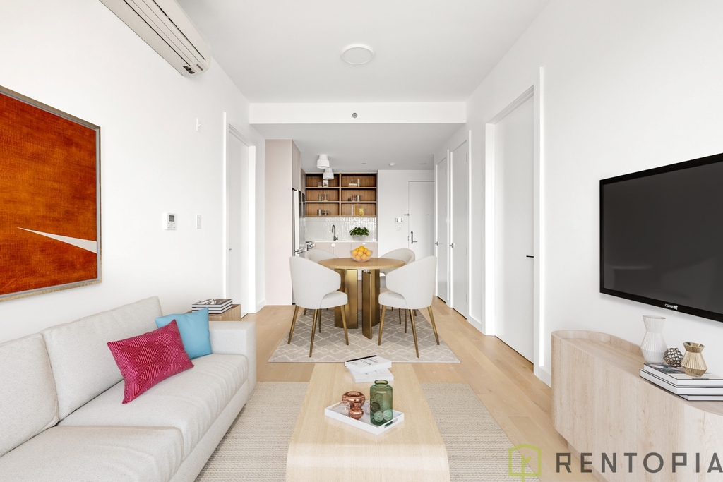 210 Greenpoint Avenue - Photo 0