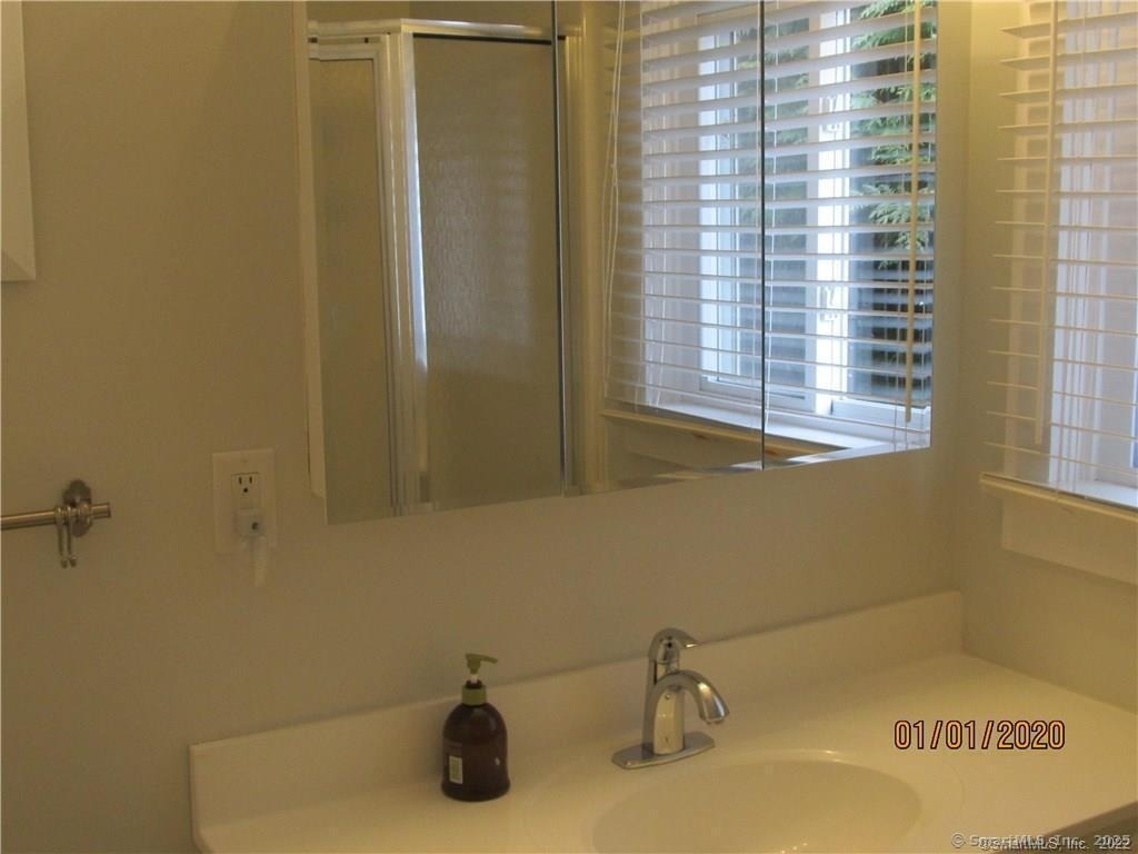 11 Bond Street - Photo 20
