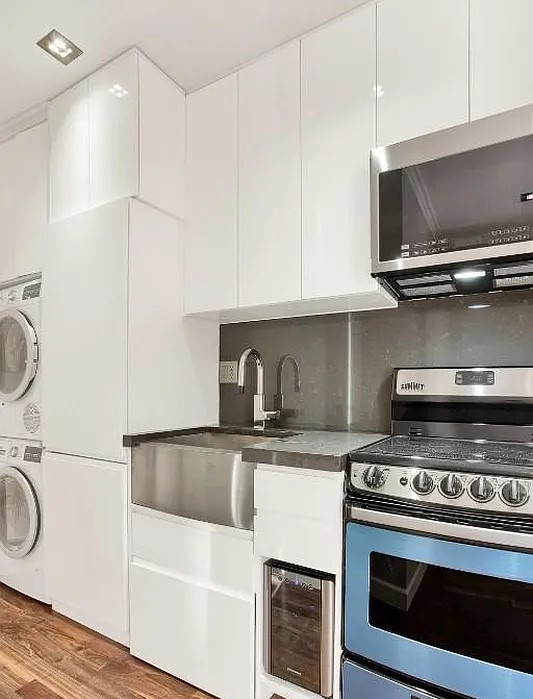 2100 Second Avenue - Photo 4