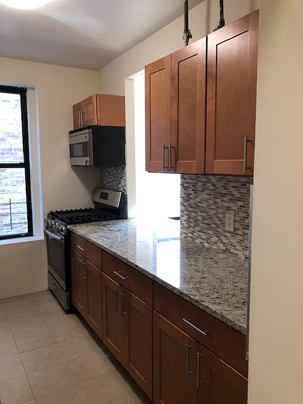 66 Pinehurst Avenue - Photo 6