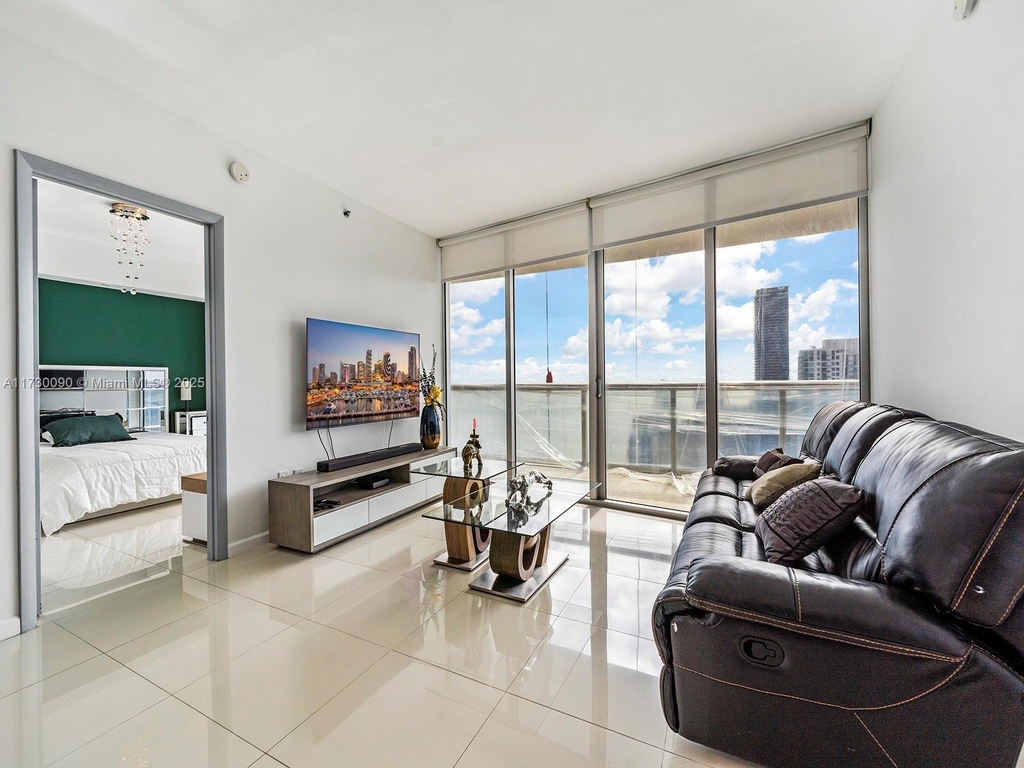 495 Brickell Ave - Photo 7