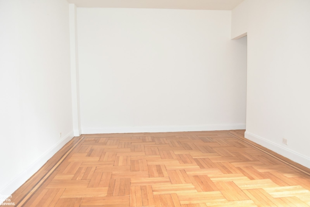 482 Fort Washington Avenue - Photo 0