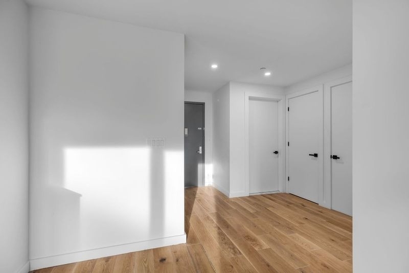 336 E 112th Street - Photo 11