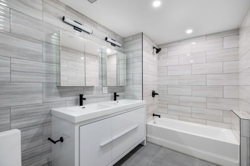 336 E 112th Street - Photo 10
