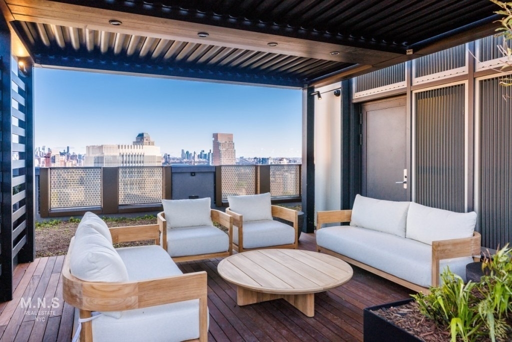 200 Montague Street - Photo 6