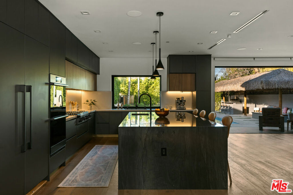 15025 Valleyheart Drive - Photo 11