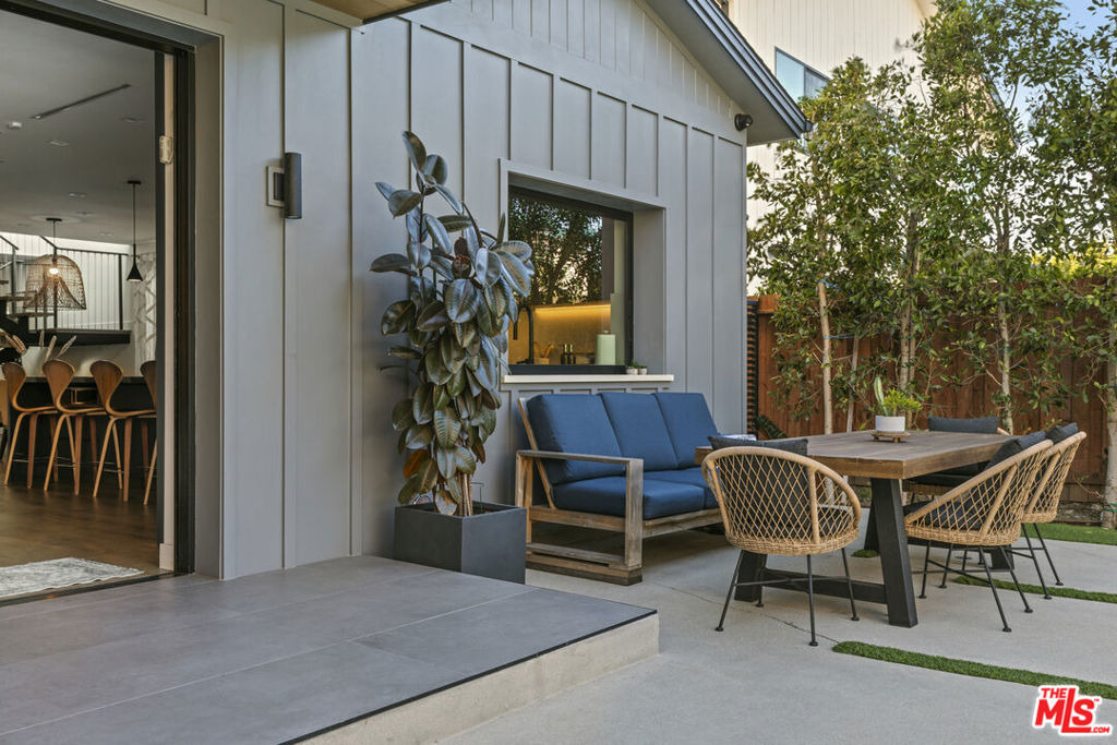 15025 Valleyheart Drive - Photo 34