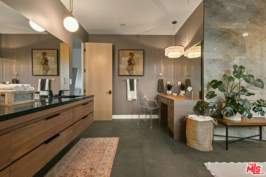 15025 Valleyheart Drive - Photo 24