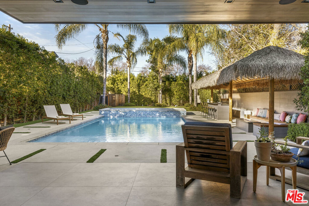 15025 Valleyheart Drive - Photo 5