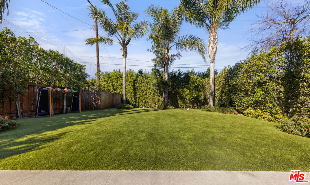 15025 Valleyheart Drive - Photo 3