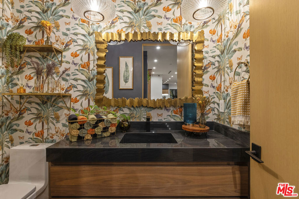 15025 Valleyheart Drive - Photo 16