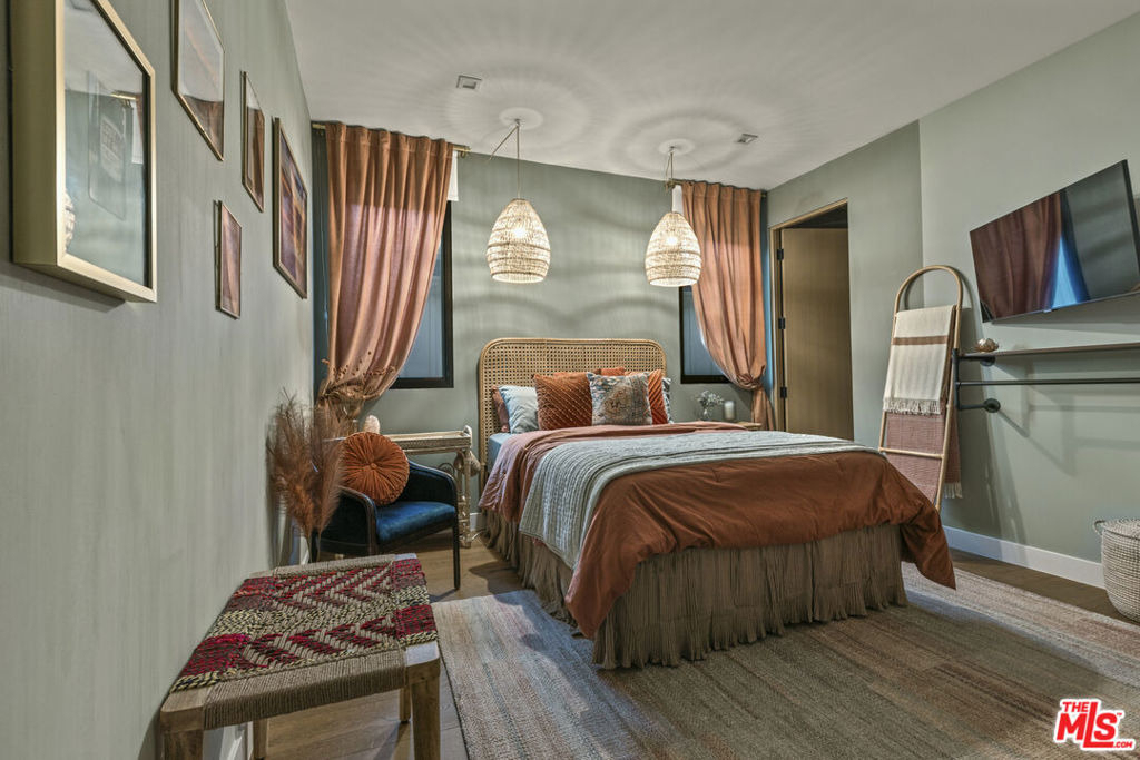 15025 Valleyheart Drive - Photo 29
