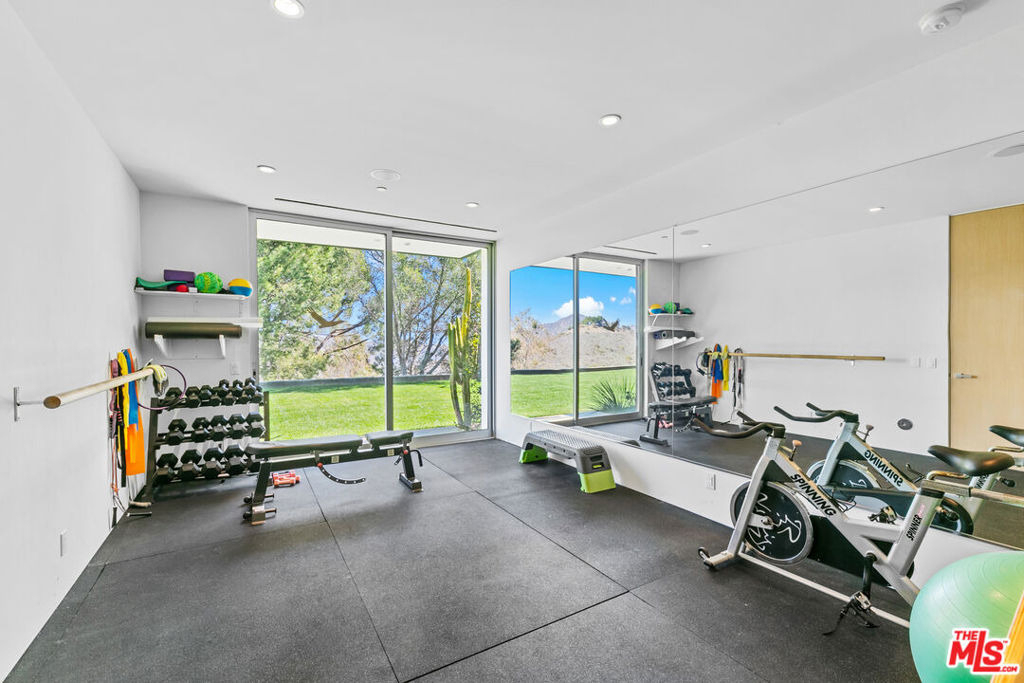9200 Cotharin Road - Photo 34