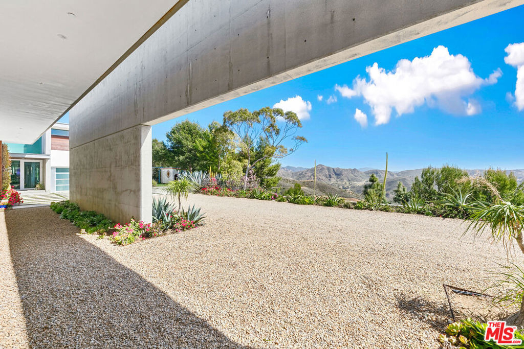 9200 Cotharin Road - Photo 39