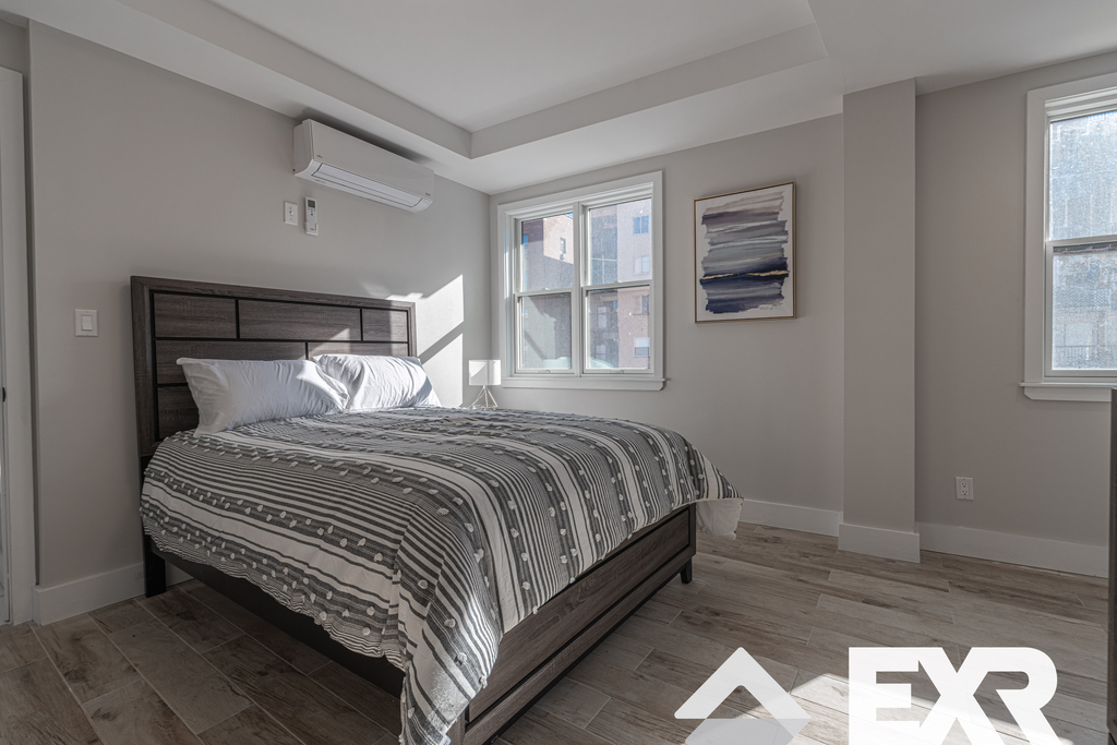 800 Empire Boulevard - Photo 3