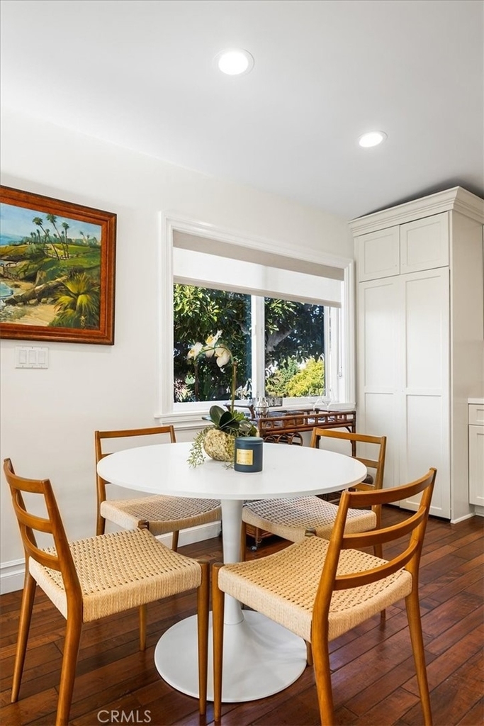 737 Griffith Way - Photo 6