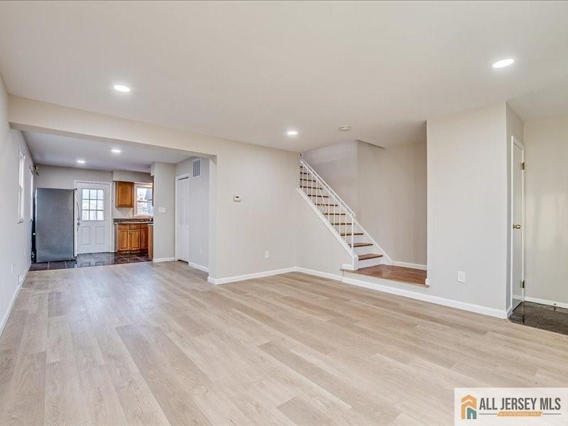 11 Hyde Avenue - Photo 1