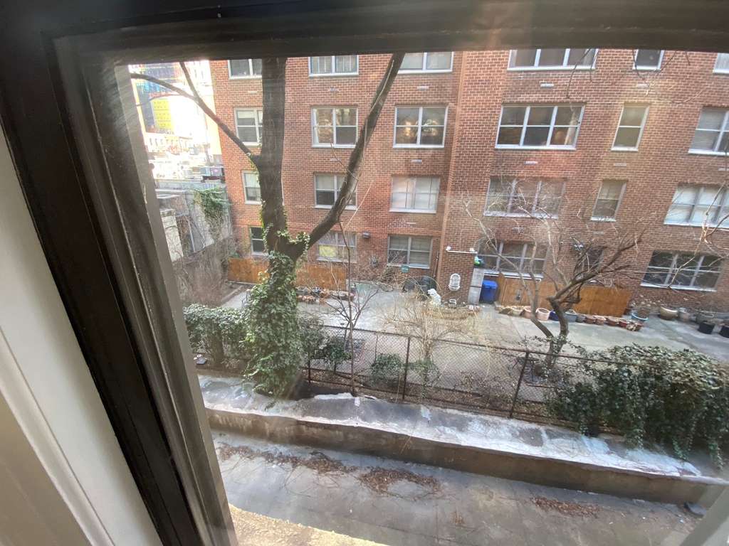 West 12th Street - Photo 2