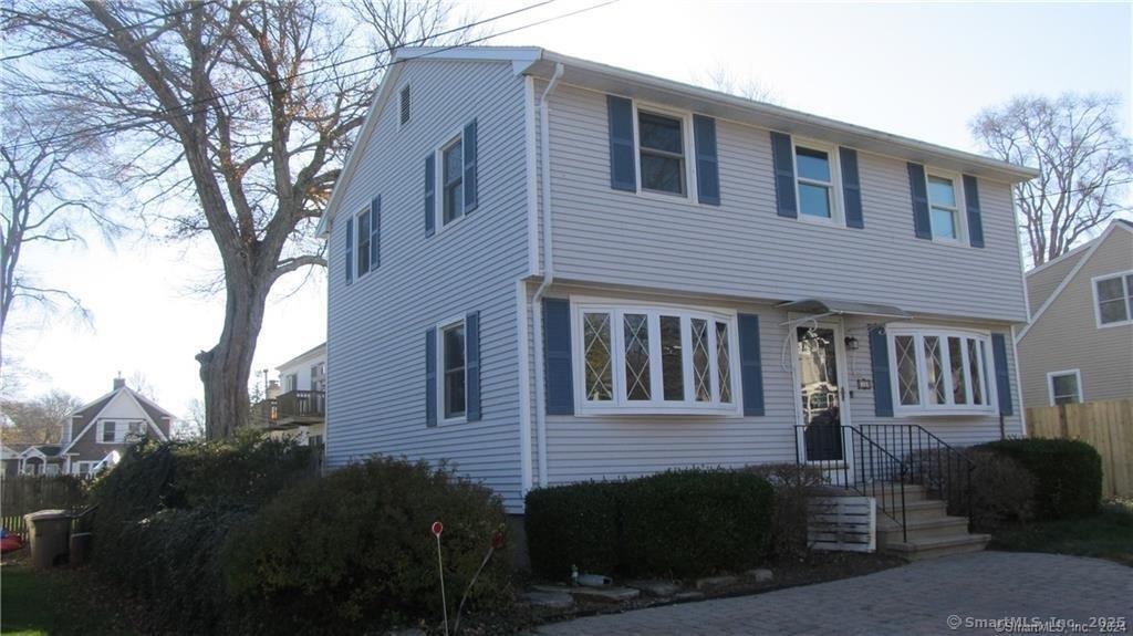 18 Brightwater Road - Photo 1