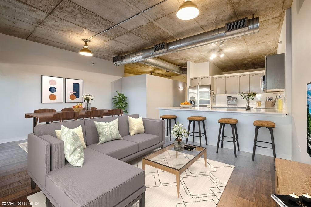 807 Davis Street - Photo 3