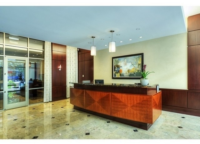 807 Davis Street - Photo 11