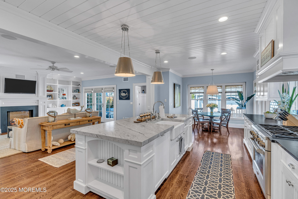 316 Jersey Avenue - Photo 3