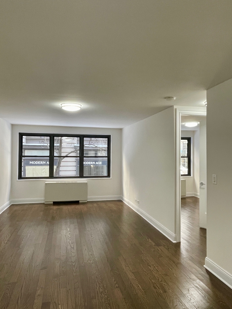  5th Avenue / 15th Street - Photo 0