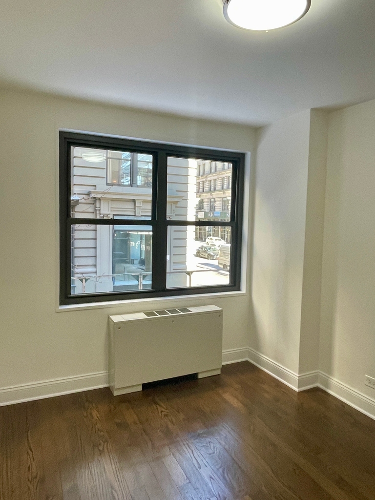 5th Avenue / 15th Street - Photo 1