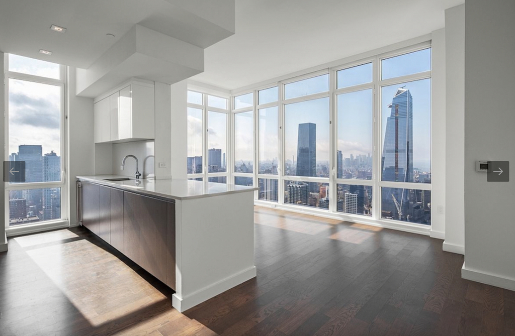 10th avenue - Photo 0