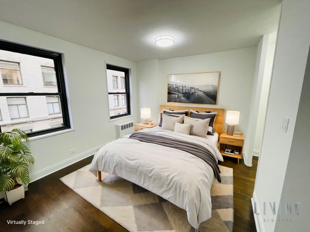 96 Fifth Avenue - Photo 1