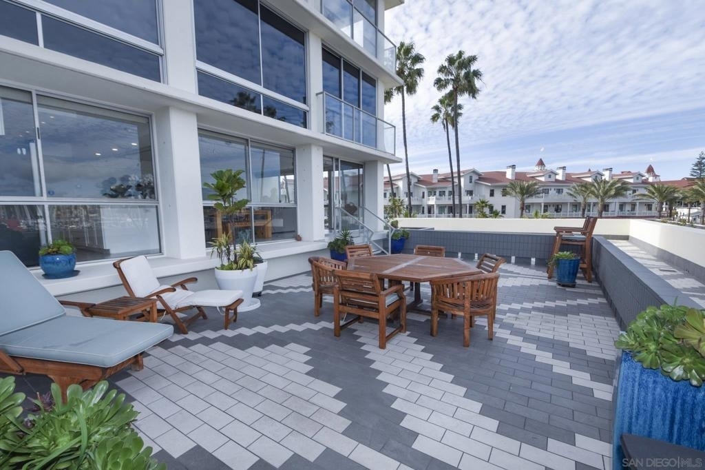 1710 Avenida Del Mundo - Photo 13