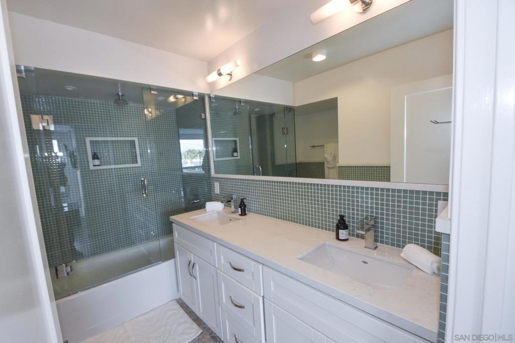 1710 Avenida Del Mundo - Photo 11