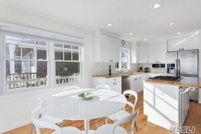 929 Dune Road - Photo 3